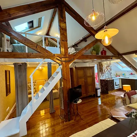 Apartament With Mezzanine Rua Da Moeda Lizbona