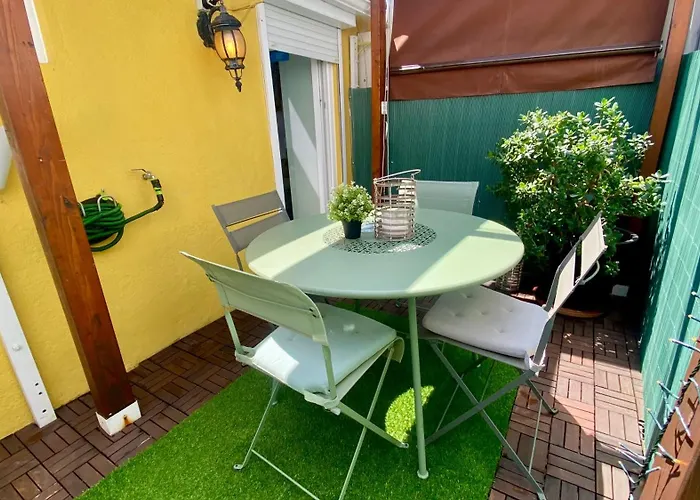 With Mezzanine Rua Da Moeda *