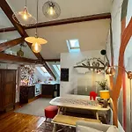 Διαμέρισμα With Mezzanine Rua Da Moeda *