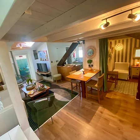 Apartamento With Mezzanine Rua Da Moeda Lisboa