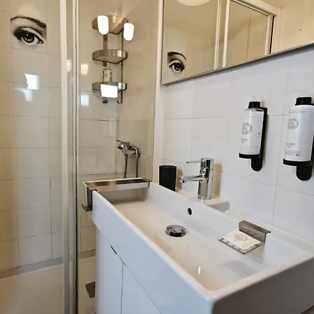 Apartament With Mezzanine Rua Da Moeda