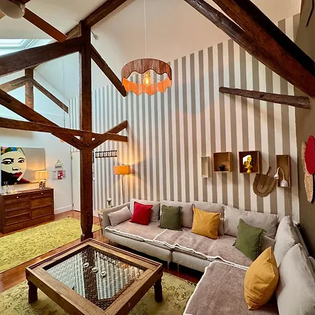 Apartament With Mezzanine Rua Da Moeda Lizbona