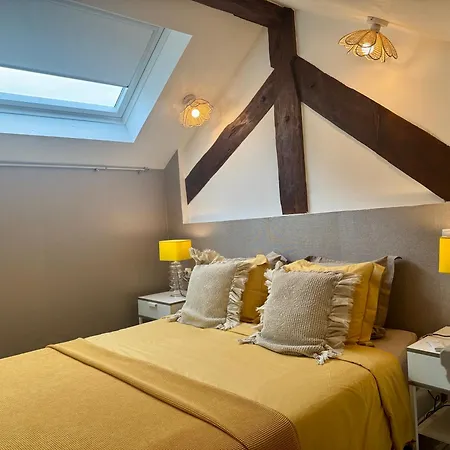 Апартаменты With Mezzanine Rua Da Moeda