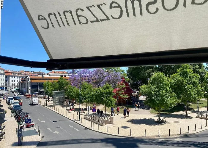 شقة With Mezzanine Rua Da Moeda