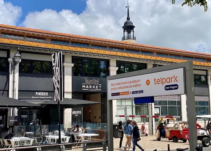 스튜디오 위드 메자닌 루아 다 모에다 아파트