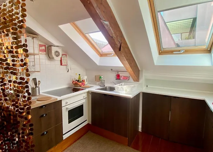 شقة With Mezzanine Rua Da Moeda